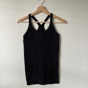 Lululemon Ebb to street tank